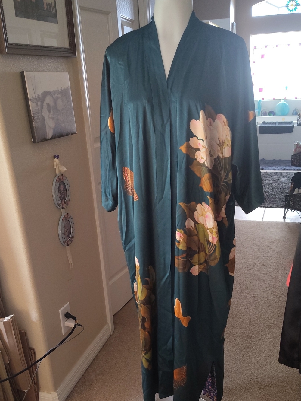 Kim + Ono Teal WashableSilk Tropical Floral & Butterflies Robe One Size No Belt